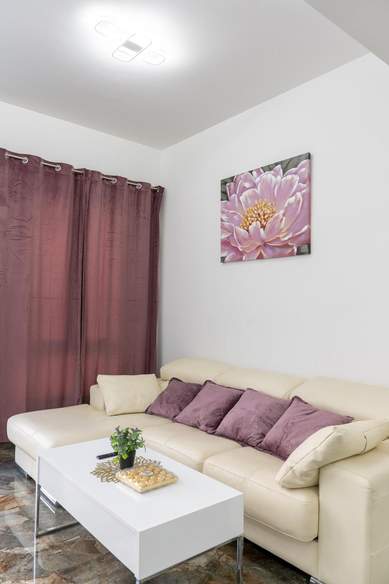 Apartamento Turistico Lux Center Βαλένθια Εξωτερικό φωτογραφία