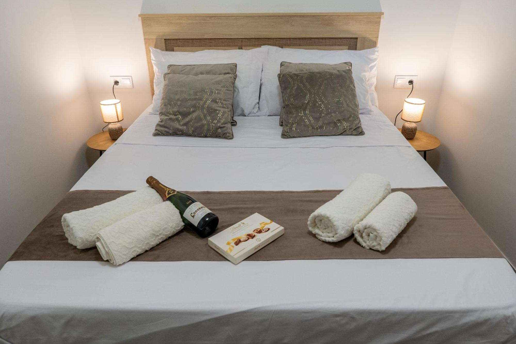 Apartamento Turistico Lux Center Βαλένθια Εξωτερικό φωτογραφία