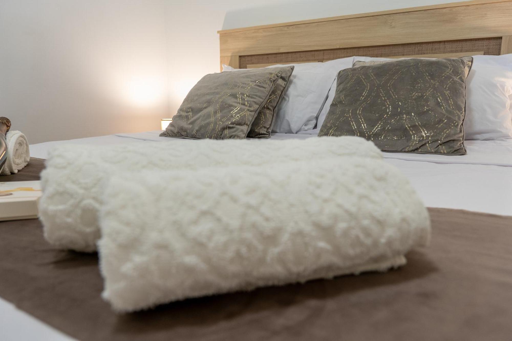 Apartamento Turistico Lux Center Βαλένθια Εξωτερικό φωτογραφία