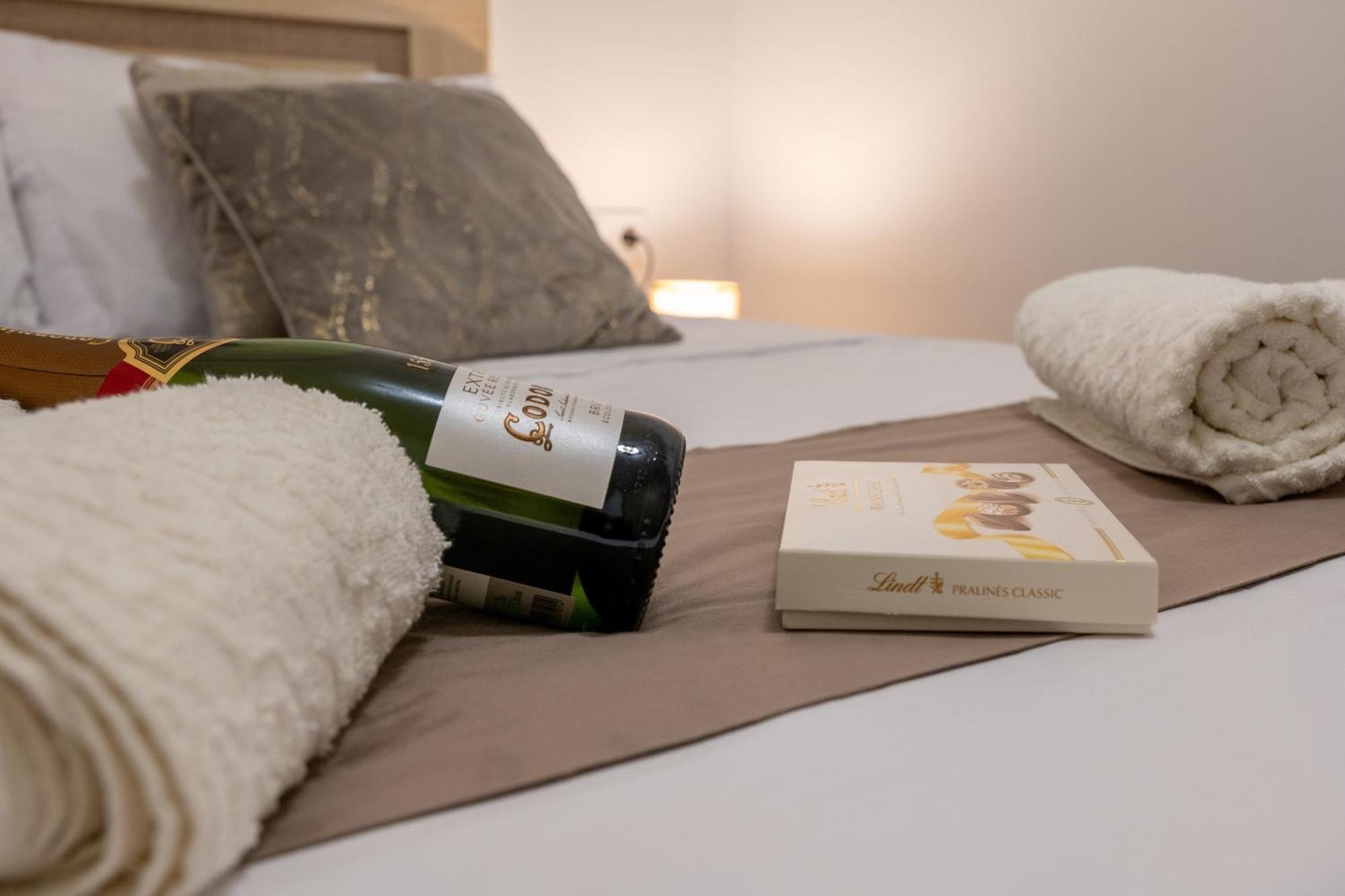Apartamento Turistico Lux Center Βαλένθια Εξωτερικό φωτογραφία