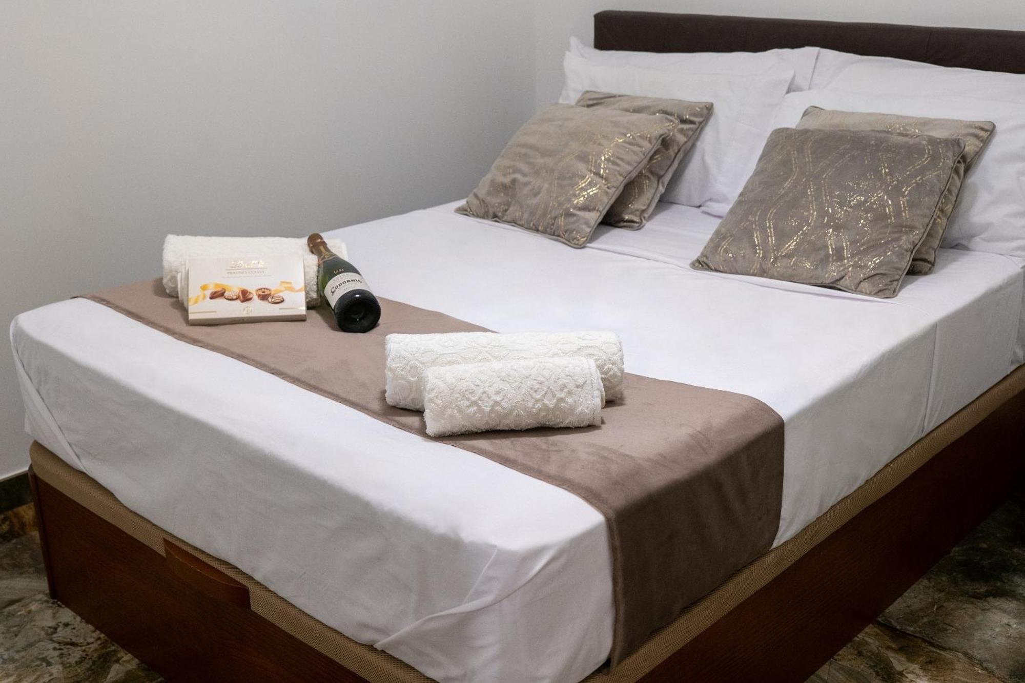 Apartamento Turistico Lux Center Βαλένθια Εξωτερικό φωτογραφία